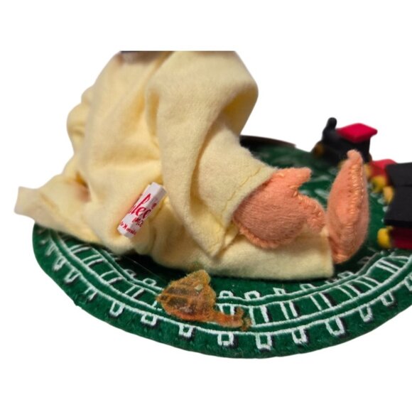 Annalee Doll Society 1989 Kid In Pajamas W/Santa Hat Wooden Train & Bear W/Tag - Picture 11 of 11